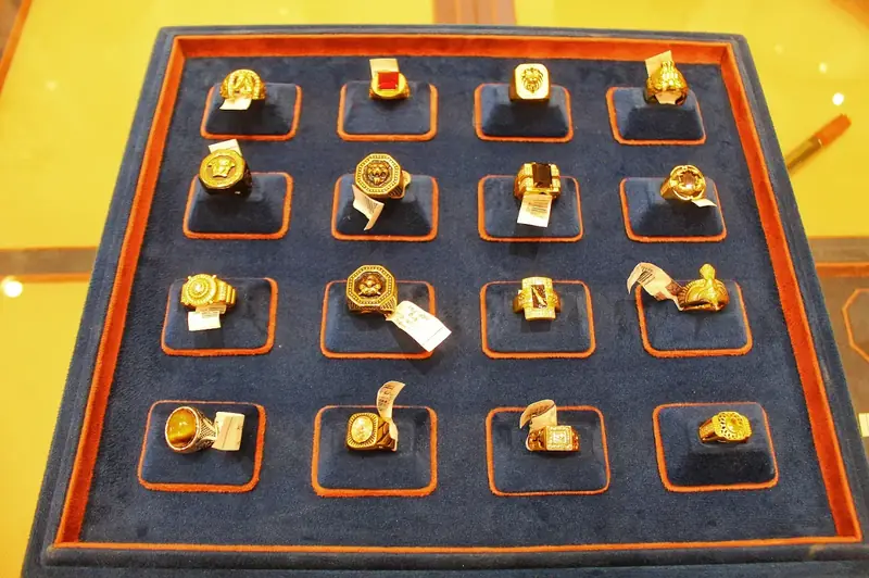 Rings Collection at Jewelo Ranchi